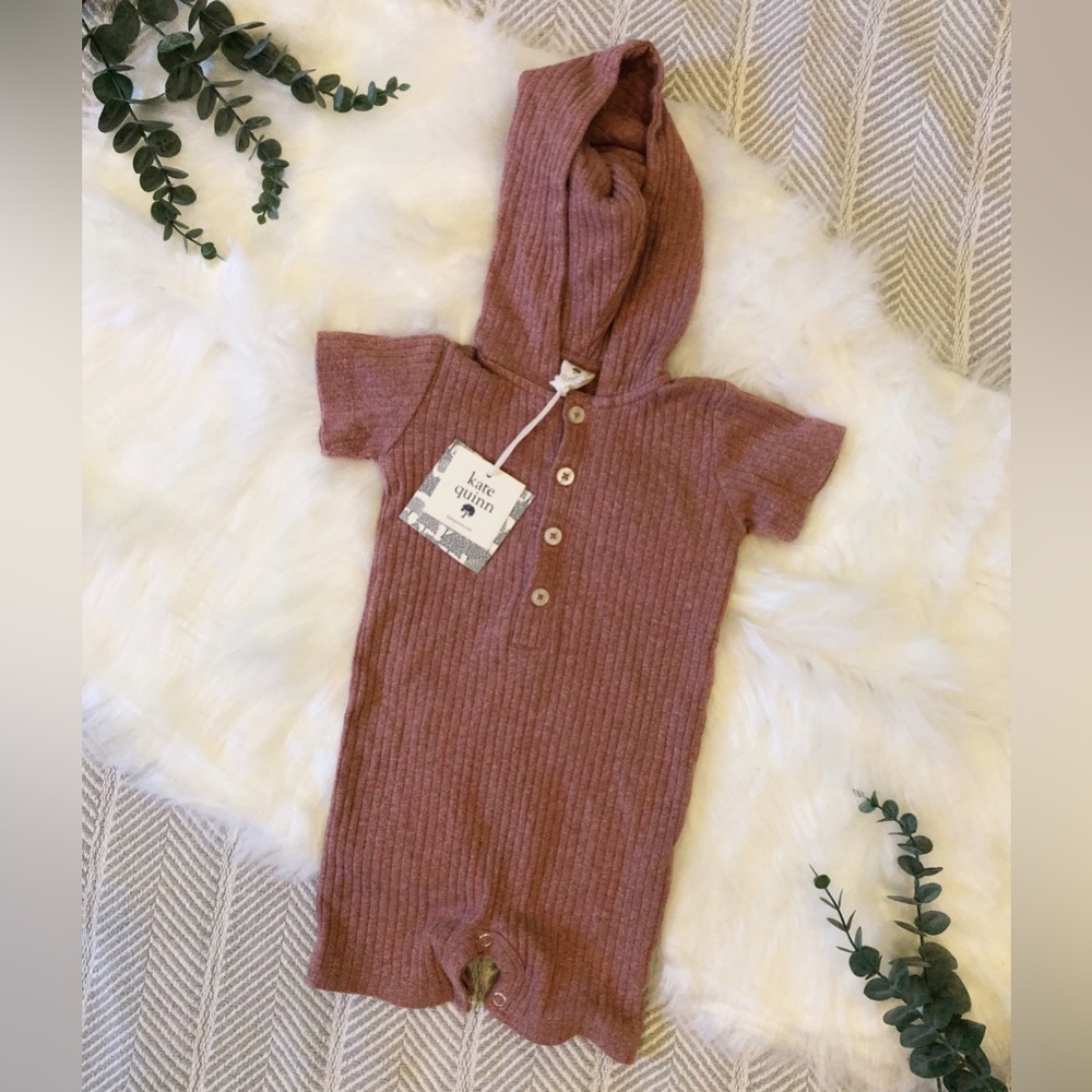 Kate Quinn girl bundle 12-18 & 18-24 (8 pieces)
